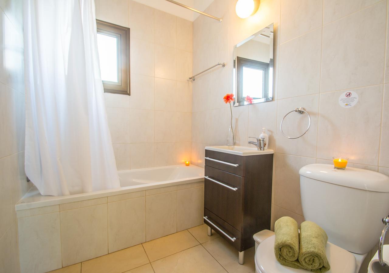 Rada'S Vacation Home Ayia Napa Bagian luar foto